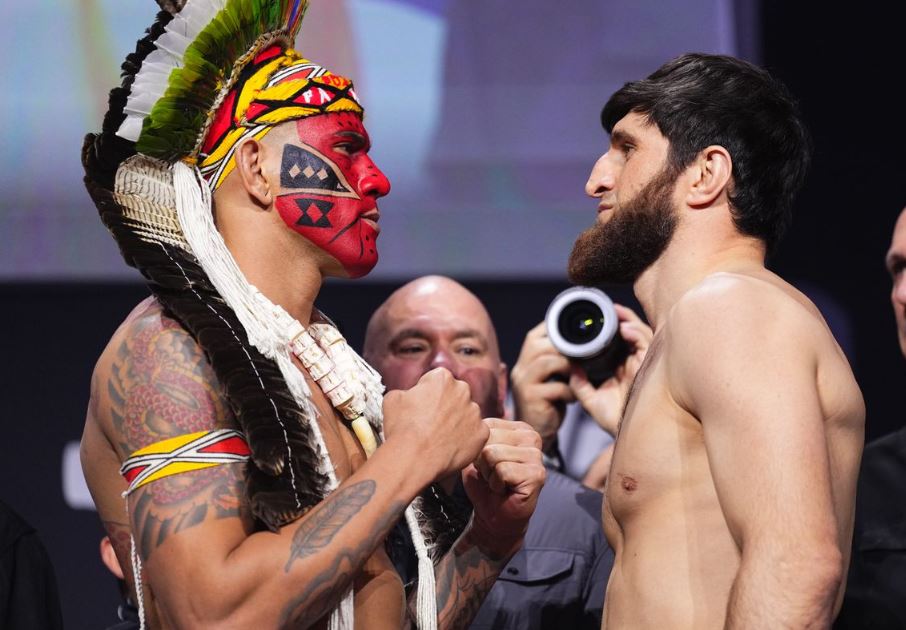 UFC 313: Pereira vs Ankalaev Intense Staredown Before Title Fight